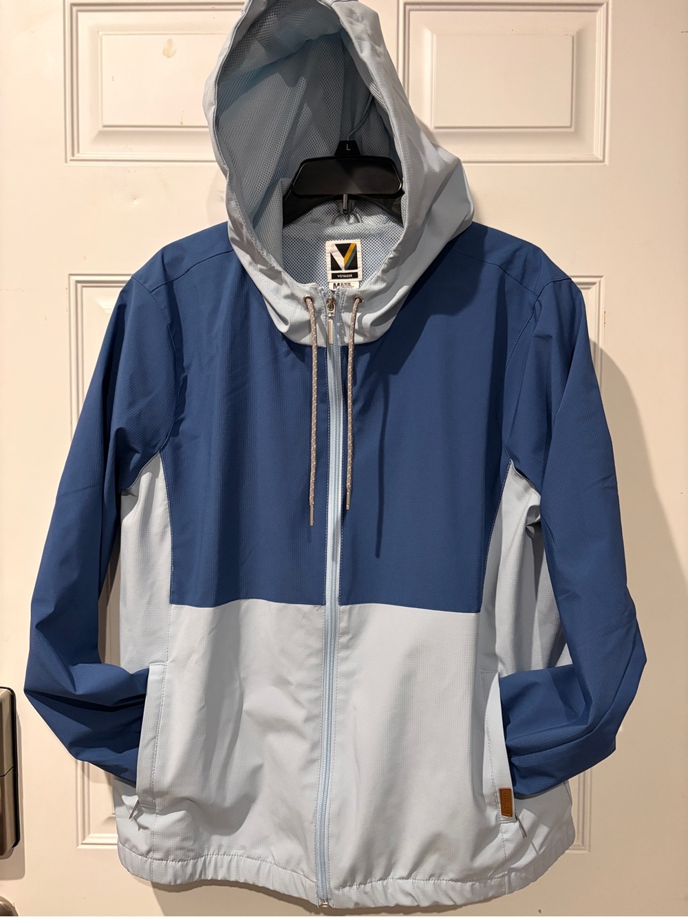 Voyager Women's Windbreaker Stretch Hooded Rain Jacket (MED)